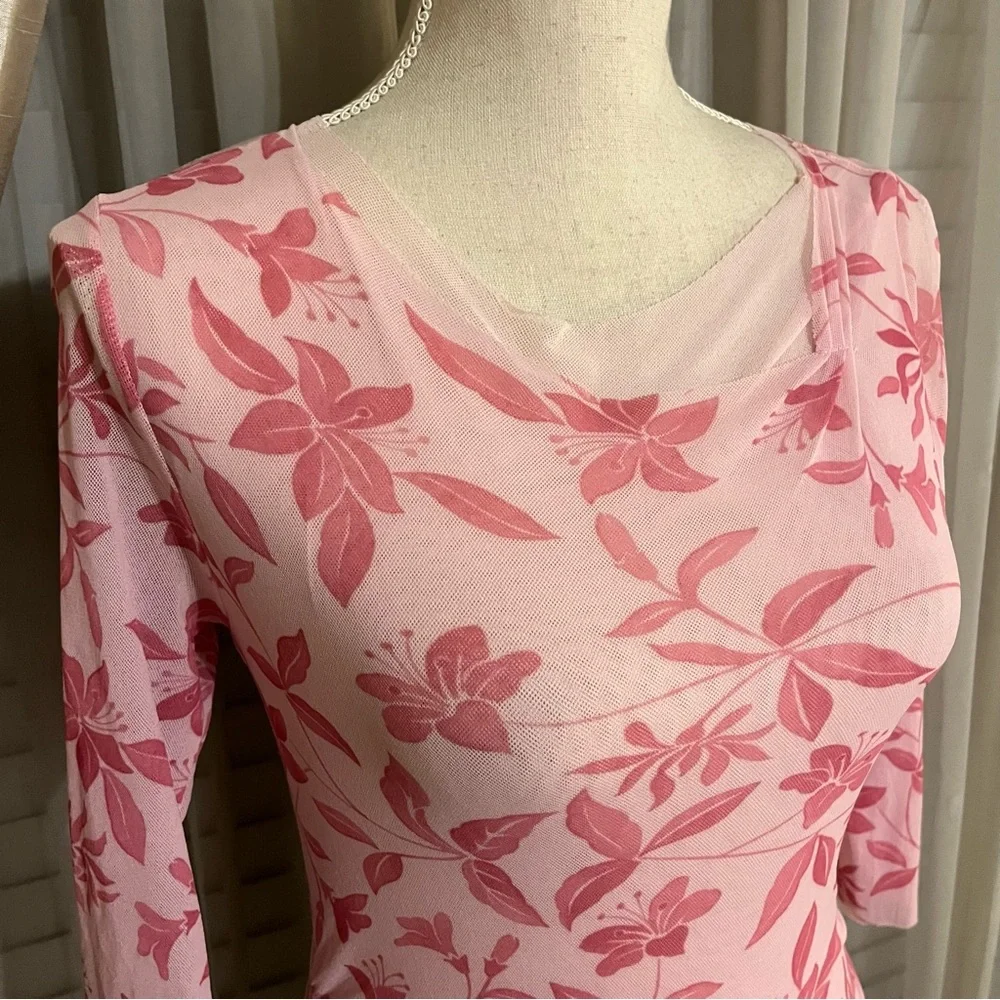 Anthropologie Pink Sweet Pea Vintage 3/4 Sleeve Blouse - Picture 2 of 4